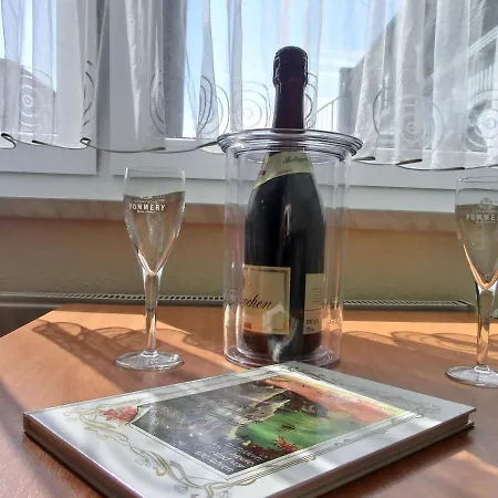 ツム ハーフェン ホテル