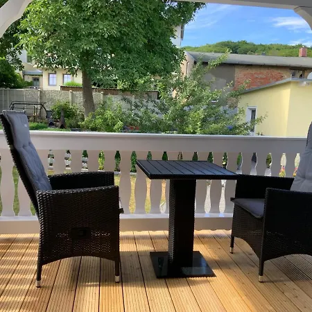 尊姆哈芬酒店 酒店 萨斯尼茨