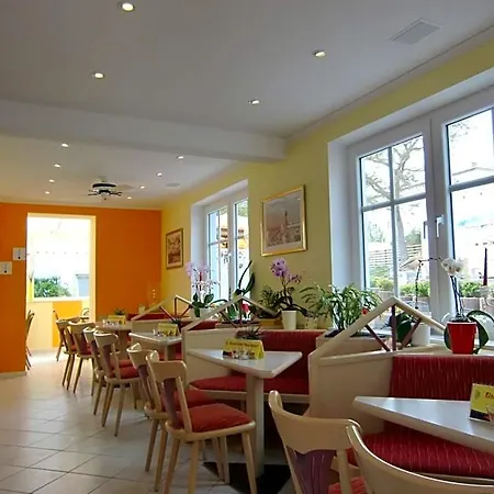 Hotel Zum Hafen Sassnitz